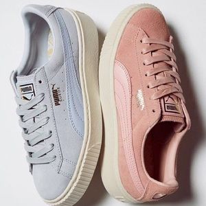 *WEEKEND SALE! * ✨Unique Pastel Blue Pumas✨